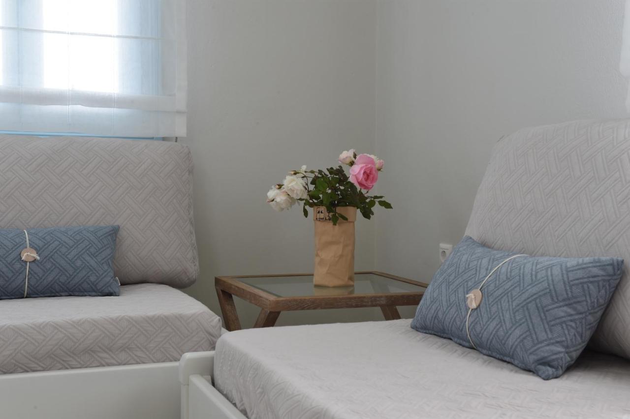 Tonia Apartments Paros Chrisi Akti  Eksteriør billede