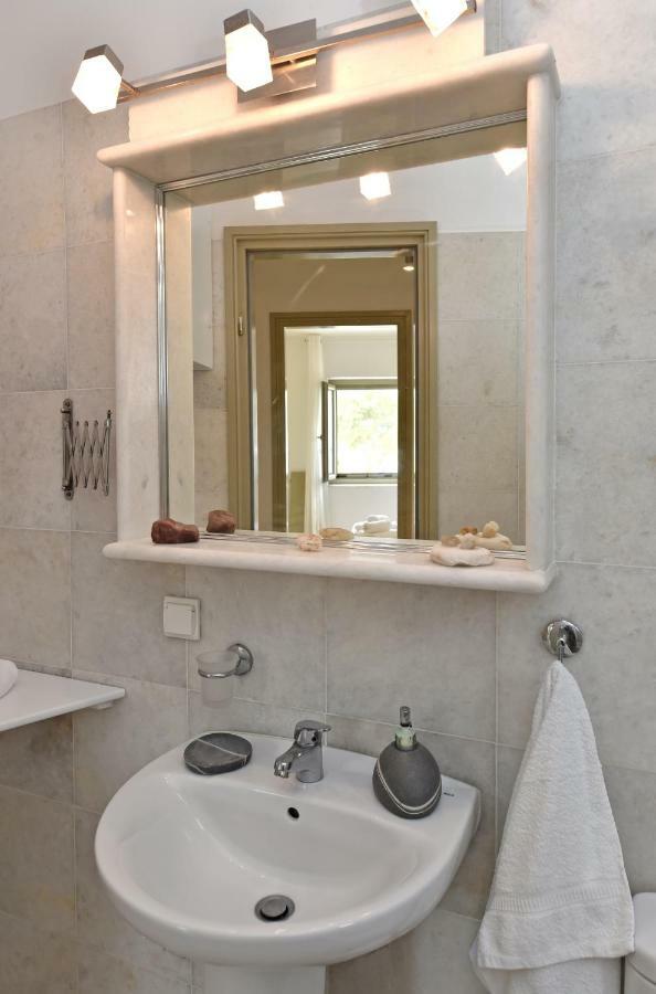 Tonia Apartments Paros Chrisi Akti  Eksteriør billede