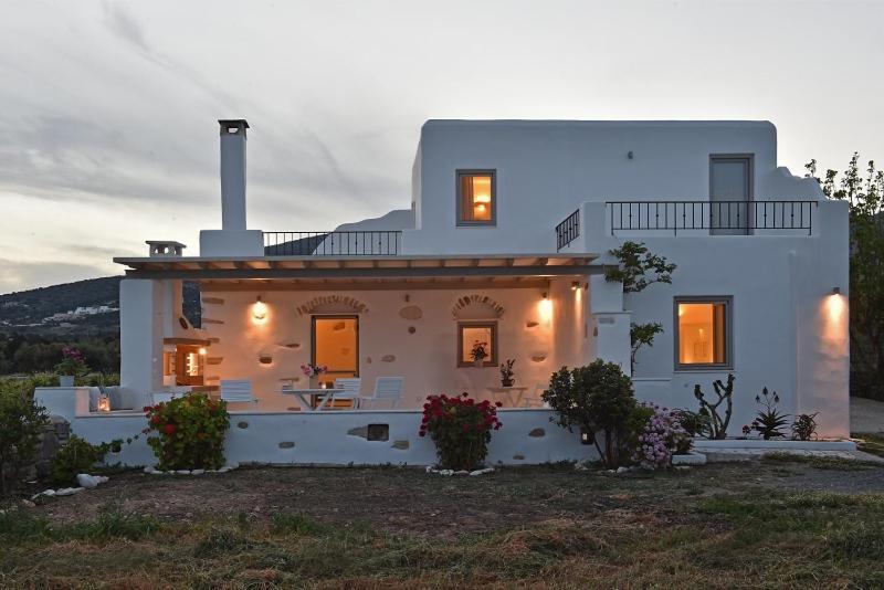 Tonia Apartments Paros Chrisi Akti  Eksteriør billede